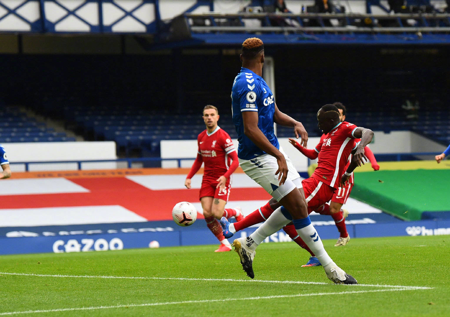 他们正在逐 他们正在逐