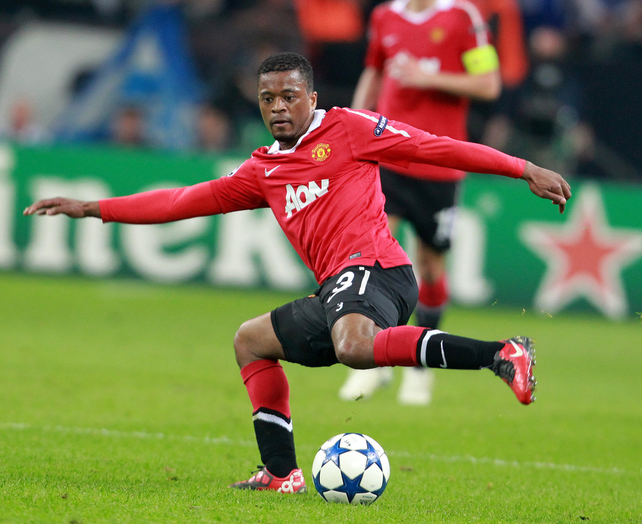 7月28-30日夏窗汇总：拜仁签迪亚斯进夏窗TOP10，哈托上车HWG.